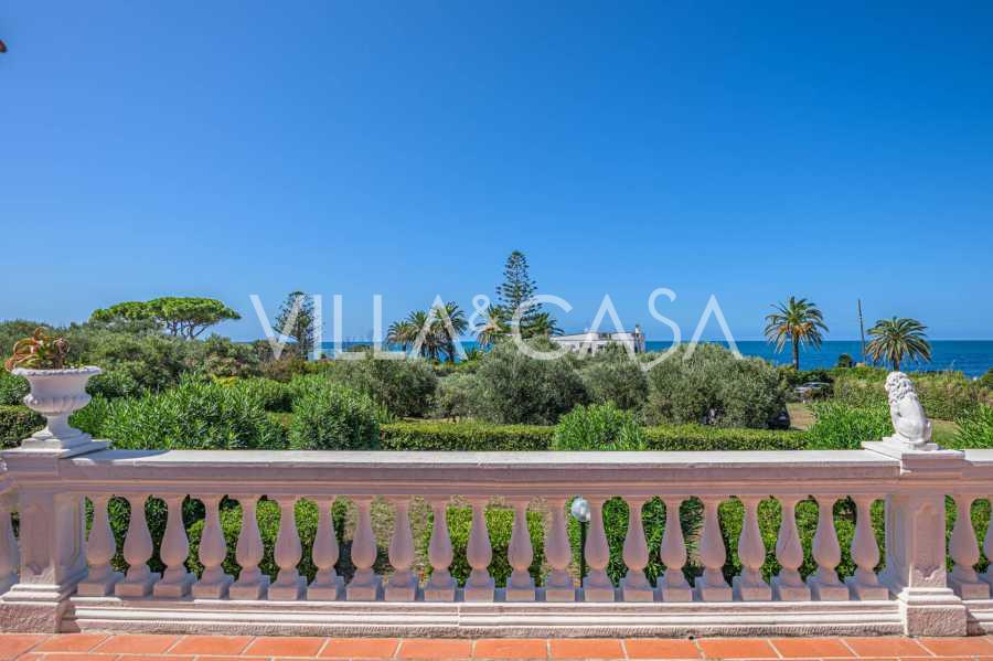 Уникальная резиденция в Санта-Маринелле