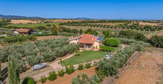 Вилла в Монтальто-ди-Кастро на продажу