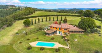 Вилла на продажу в Тревиньяно-Романо, озеро Браччано