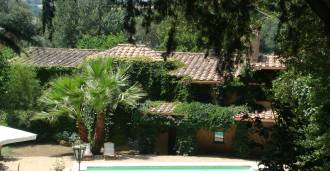 Историческая вилла в аренду в престижной резиденции в Риме